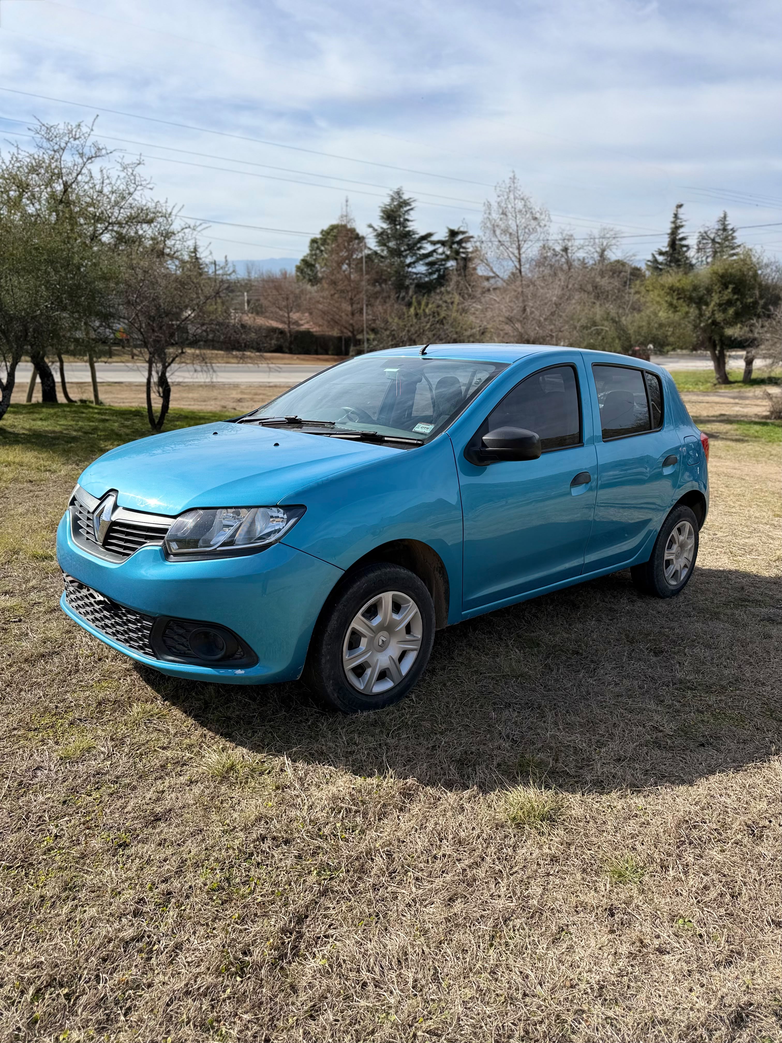 Renault Sandero II 1.6 Expression 2016 — frente