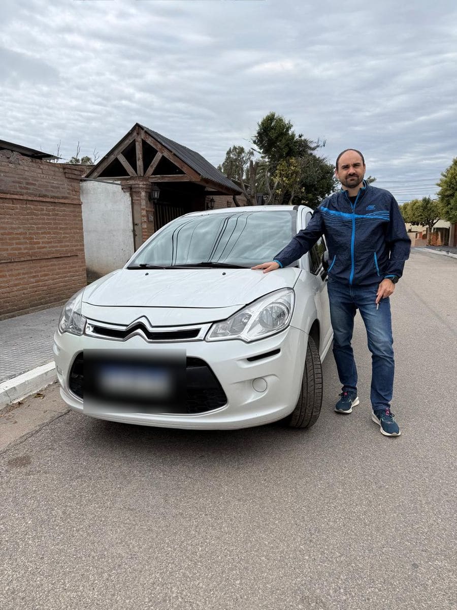 Cliente de AUTO VIEW con su Citroën C3