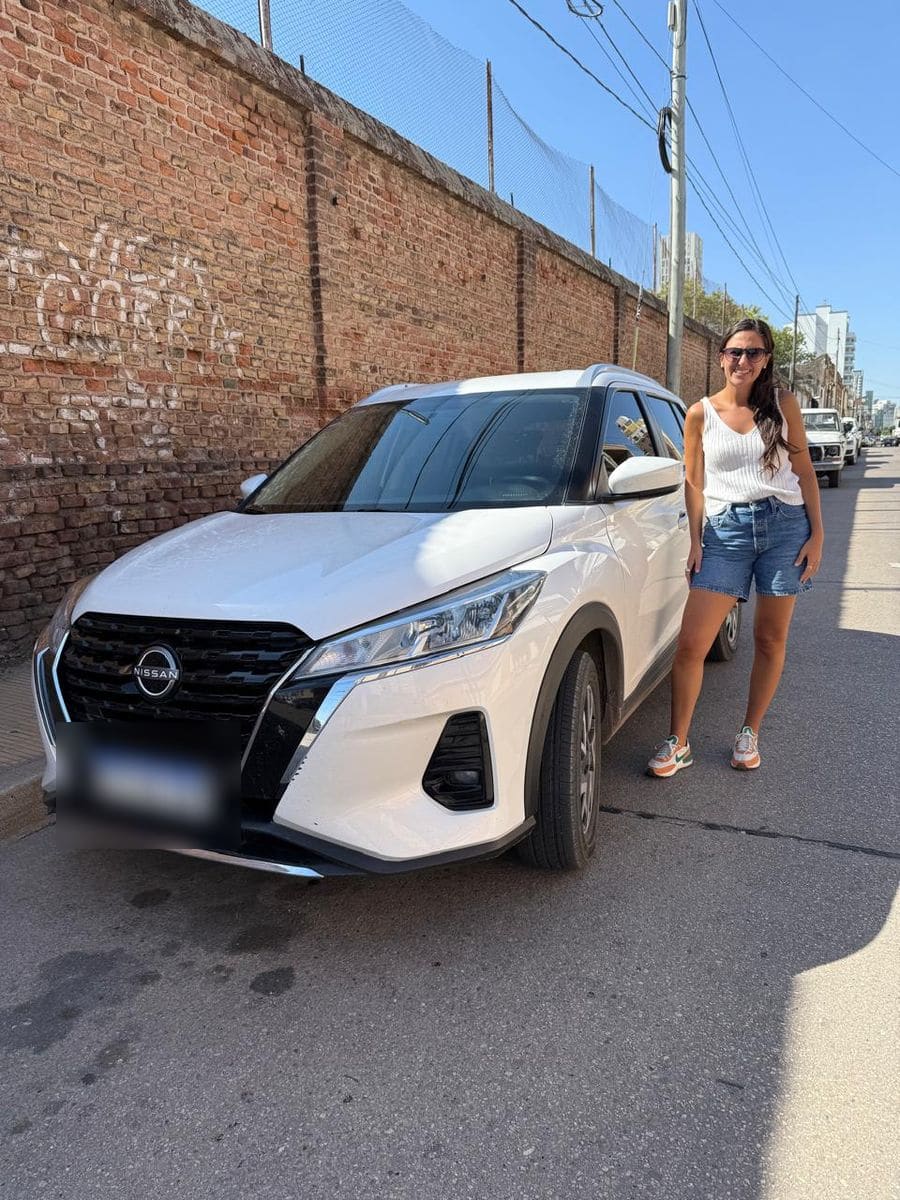 Cliente de AUTO VIEW con su Nissan Kicks